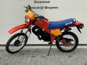 Honda MT5 AD01 1984