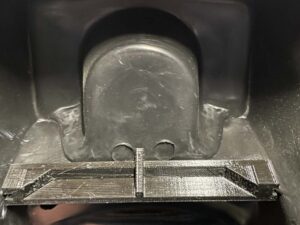 Hulpstuk t.b.v. bevestiging Achter spatbord,  rear fende,r origineel model Honda MB AC01, HC01  Zwart